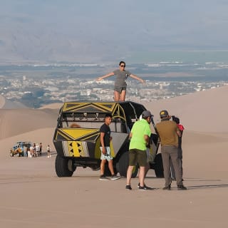 Full Day Lima Paracas & Tour de Adrenalina en Huacachina 8