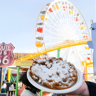 Santa Monica Delicious Donut Adventure & Walking Food Tour 14