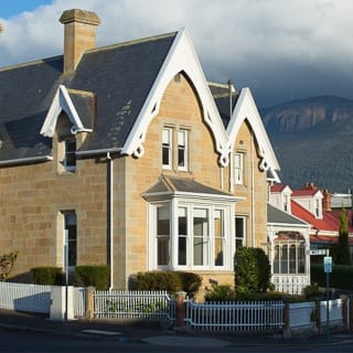 Hobart Half-Day Sightseeing City Tour 3
