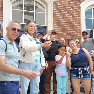 Easy Access Blarney Stone and Castle Gardens Tour 2