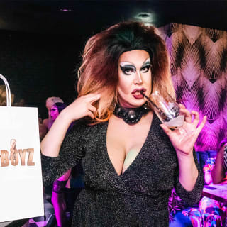 Drag Queen Extravagant Party 2