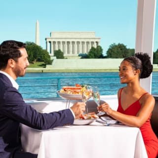 Washington DC Premier Dinner Cruise 4