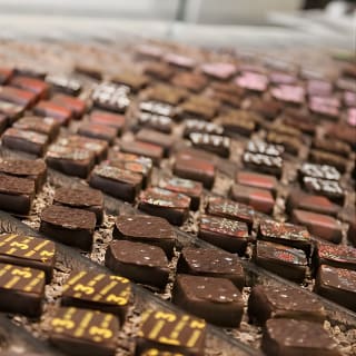 Small Group Tour - Paris Sweet Tooth Stroll 3