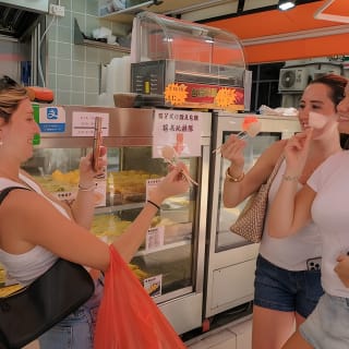 Tour di Hong Kong Street Food con locali - Dim Sum, Wonton e altro 9