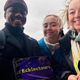 Eiffel Tower Elevator Tour with a Guide (Ecklectours) 6