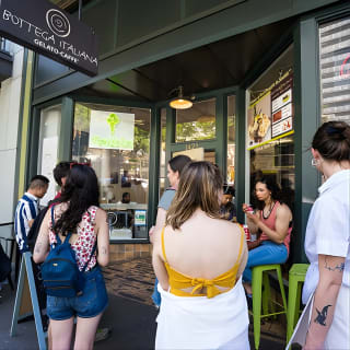 Gourmet Comfort Food Restaurant Tour 8