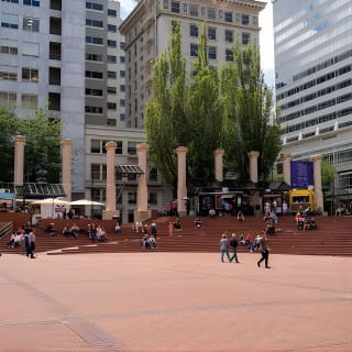 Guided Walking Tour of Downtown Portland, Oregon 7