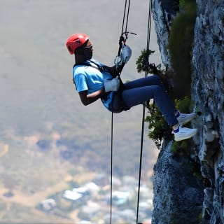 1-Hour Experience Table Mountain Abseiling 8