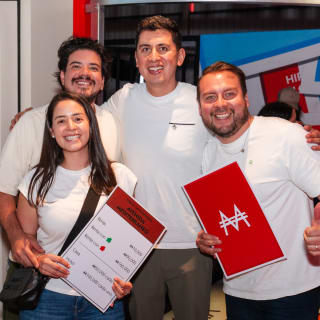 MONOPOLY Lifesized Touring Edition México 6