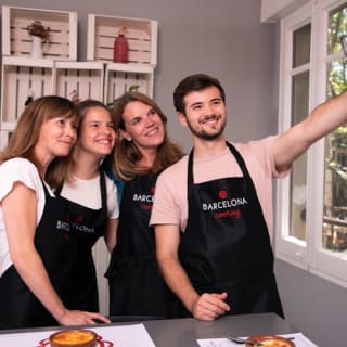 Clase de cocina de paella en Barcelona + Visita al mercado de La Boquería 11