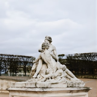 Paris Centre Ville & Visite guidée exclusive du Musée du Louvre - Entrée réservée incluse 13