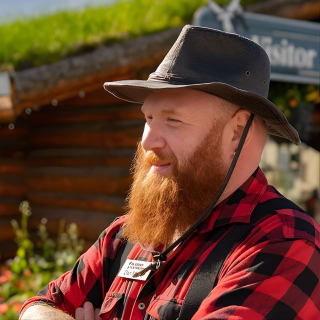 Downtown Anchorage FOOD & HISTORY Walking Tour OUR MOST POPULAR! 3