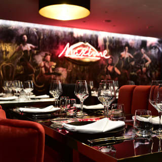 Maxime Cabaret Show: The Ultimate Cabaret Dinner Experience 5