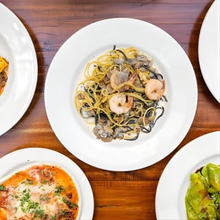 Tour gastrononomico a piedi per conoscere i sapori diurno e notturno 3