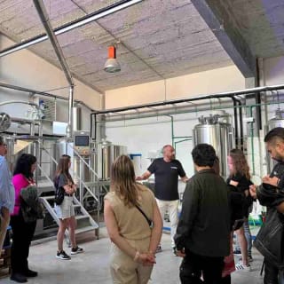 Visita alla fabbrica di birra artigianale La Caníbal con Pinta 5