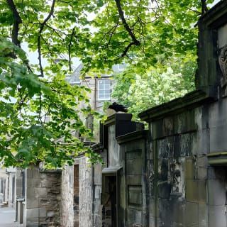 Treasures of Edinburgh: Tour Privado de Fantasmas, Mitos y Leyendas 8