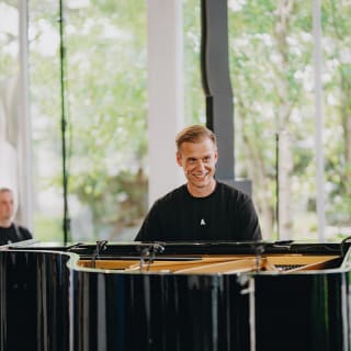 Armin van Buuren PIANO Tour 3