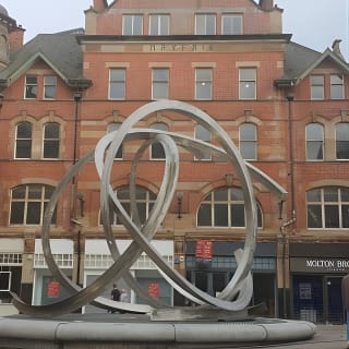 Eclectic Belfast, lungo 'The Marti Way' 10