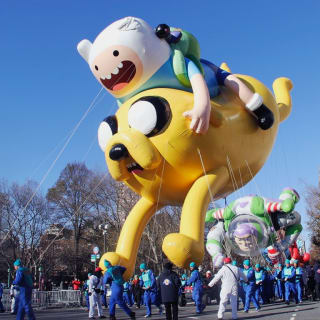 Thanksgiving Day Parade Viewing Brunch Party! 2