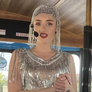 Murder Mystery Trolley: ¿Quién mató a la Reina del Circo? 11
