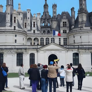 Excursion d'une journée dans les châteaux de la Loire au départ de Paris avec dégustation de vin 3