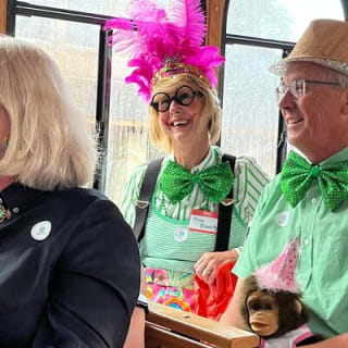 Murder Mystery Trolley: ¿Quién mató a la Reina del Circo? 13
