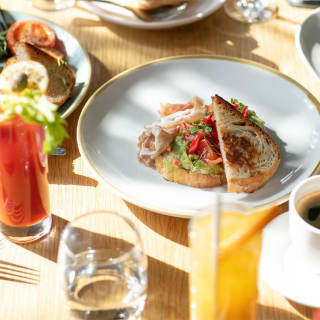 Bottomless Food & Drinks Brunch 3