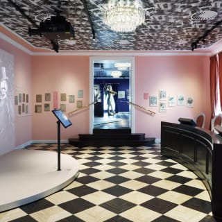 House of Strauss: Exhibition – Explore the Original Strauss Hall 1837 9