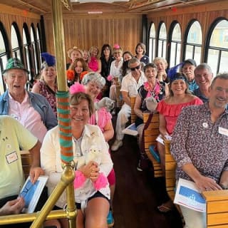 Murder Mystery Trolley: ¿Quién mató a la Reina del Circo? 15