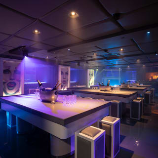 Watch Euros, Drinks & Pizza for 2 2