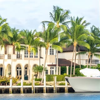 Venice of America Tour | Millionaire's Row | Complimentary Drinks 5