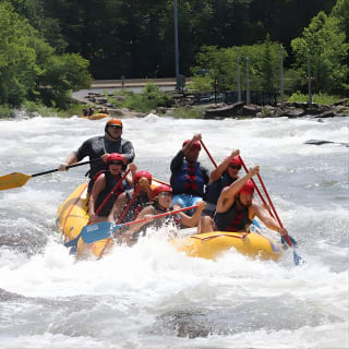 Full Ocoee River Rafting Adventure with a Riverside Lunch 2