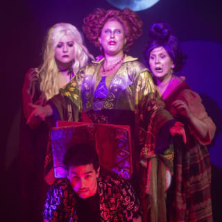 ⭐ Sistaahs! La experiencia de parodia de Hocus Pocus + Fiesta de Halloween 2
