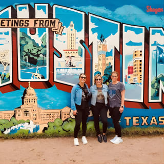 Austin Murals & Mimosas Roofless Party Bus Tour e Photoshoot 21