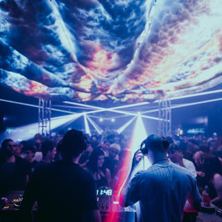 The Fluffy Cloud: Residency Closing Party 7