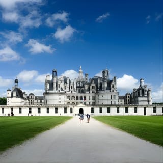 Excursion d'une journée dans les châteaux de la Loire au départ de Paris avec dégustation de vin 4
