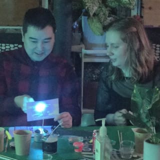 Love After Dark: Clase de fabricación de velas en pareja 5