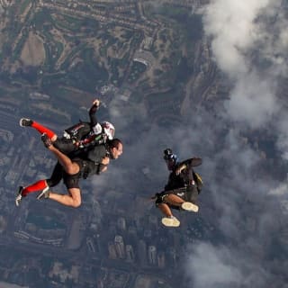 Skydive Dubai over The Palm with Photos & Video 10