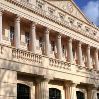 London: 20 Royal Landmarks on a Small-Group Walking Tour 4