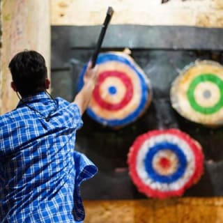 Axe Throwing Las Vegas Fremont Street 6