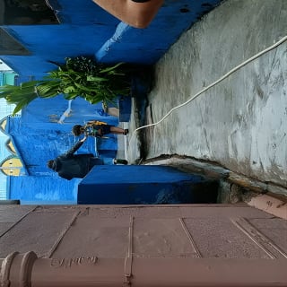 Walk in blue City 17