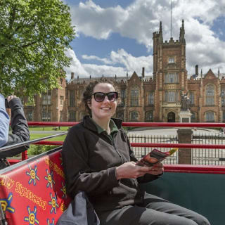 Hop-on Hop-off Bus Belfast 3