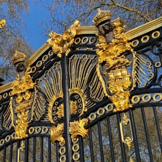 London: 20 Royal Landmarks on a Small-Group Walking Tour 9
