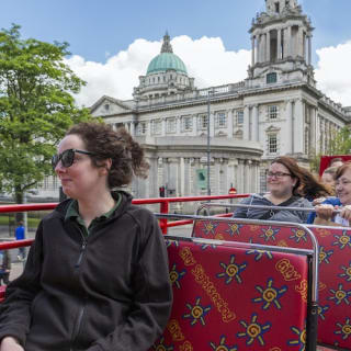 Hop-on Hop-off Bus Belfast 4