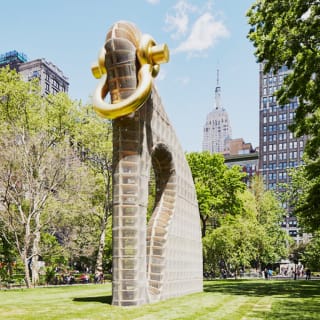 Taste The Foods and Explore The Architecture Of Flatiron 3