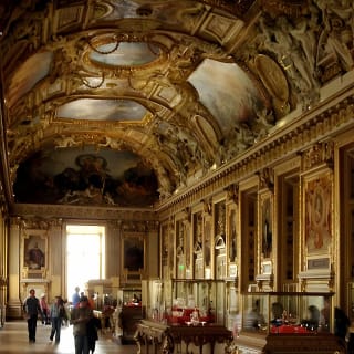 Visite du Louvre Murder Mystery 5