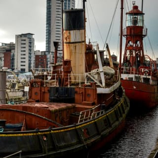 Swansea Audio Tour: Castles, Culture, and Hidden Gems of Mount Pleasant 4