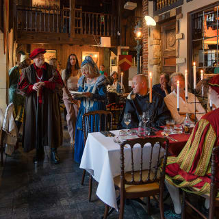 El Rey de España - Cena-espectáculo medieval 1