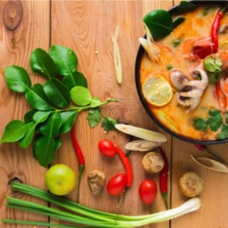 Fideos tailandeses borrachos & Sopa Tom Yum - NYC 3