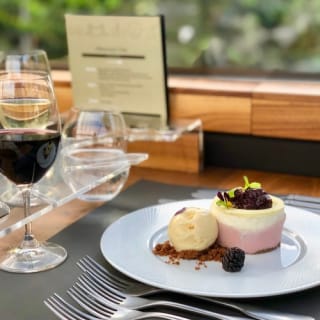 Bustronome London: pranzo a 4 portate in un tour panoramico su un autobus 12